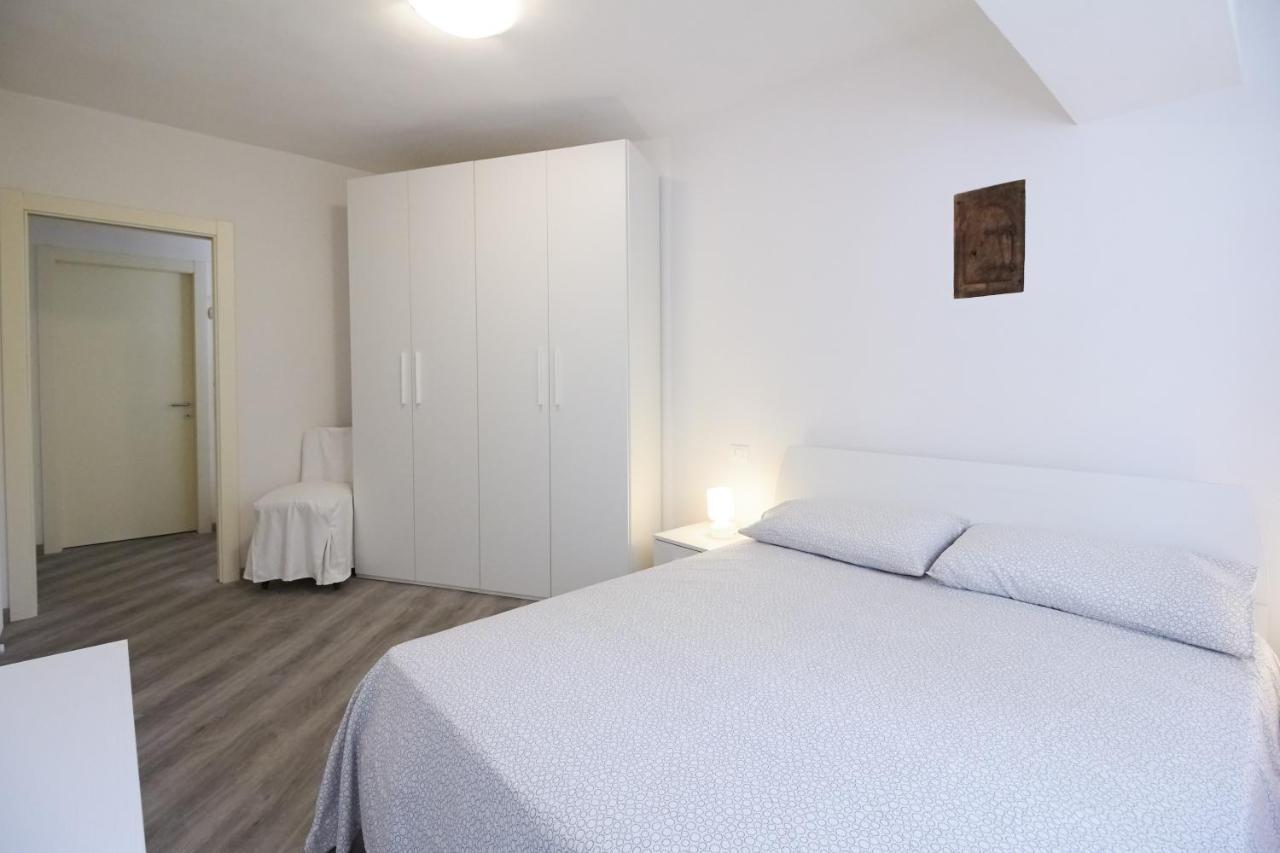 Melograno Guest House Finalborgo Finale Ligure Exterior foto